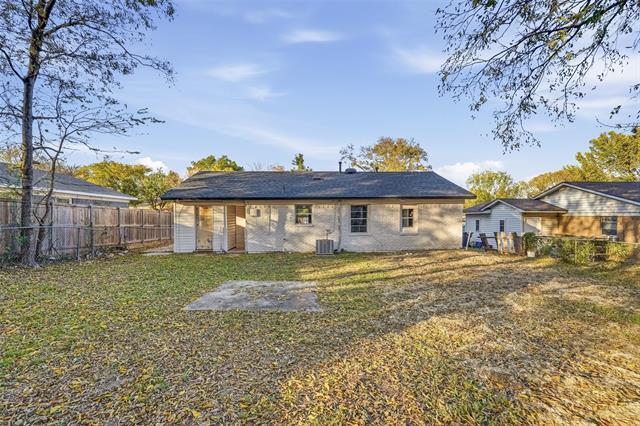 Building Photo - 1118 Richard Dr