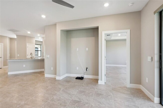 Building Photo - 14401 Eagle Branch Dr