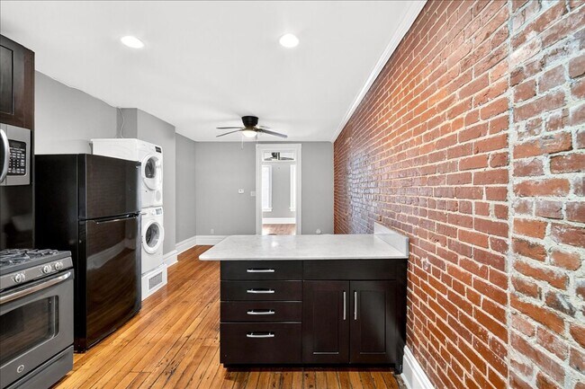 Building Photo - 2228 Gravois Ave