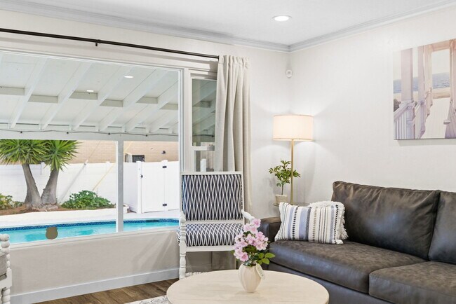 Building Photo - 1404 Lieta St