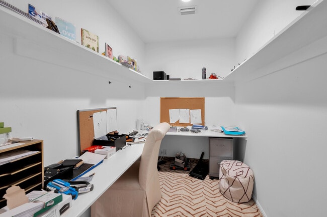 Building Photo - 4320 St Charles Way