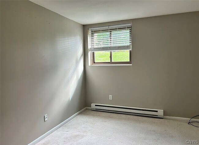 Building Photo - 555 Village Blvd N