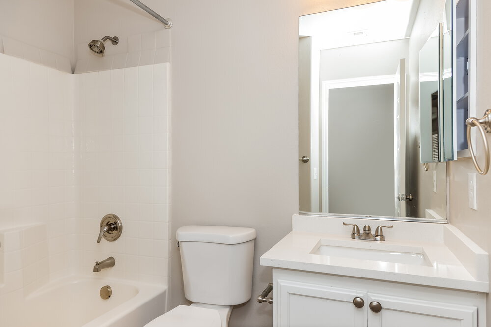 Building Photo - 5864 Cape Hatteras Ct