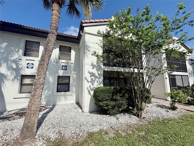 Primary Photo - 631 N Orange Ave