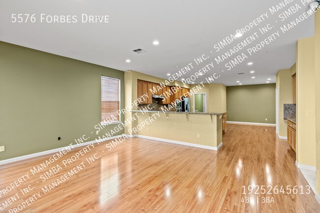 Building Photo - 5576 Forbes Dr