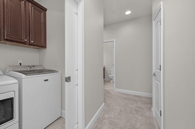 Building Photo - 3514 Mossy Oak Villas Cir