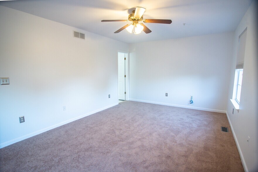 Building Photo - 2218 Conquest Way