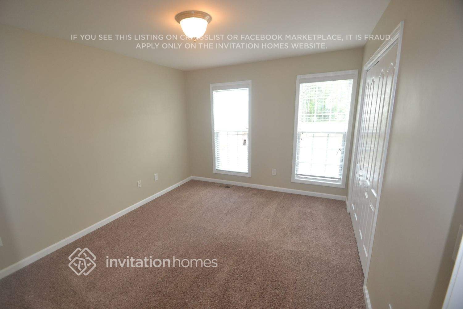 Building Photo - 5721 Flowers Ridge SW
