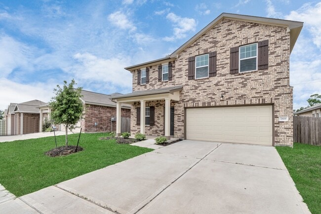 Building Photo - 7810 Hightree Dr