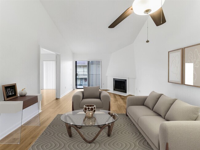 Building Photo - 10075 Westpark Dr