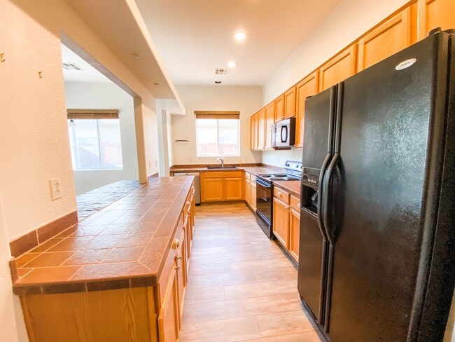 Building Photo - Beautiful 3 Bed/2 Bath home!