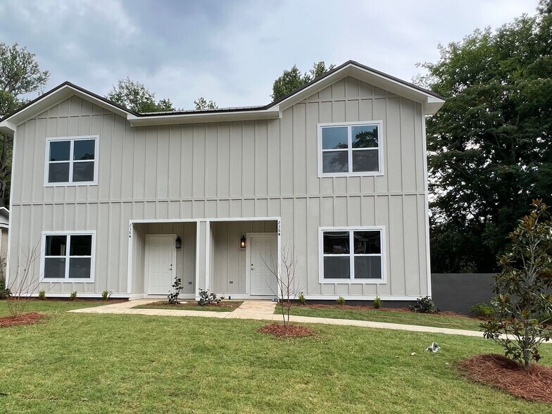 Building Photo - 238 Summer Hl Rd