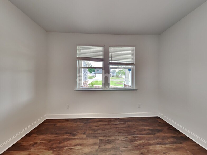 Building Photo - 5327 Pebble Bridge Way