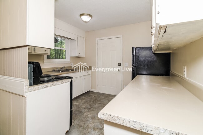 Building Photo - Coming Soon!