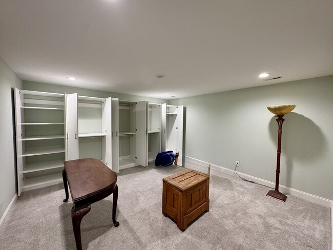 Building Photo - 336 Jacksonian Way