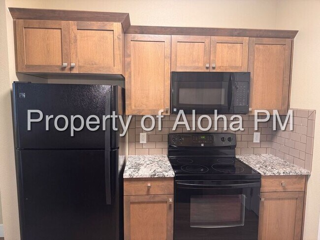 Building Photo - 3590 E Grand Forest Dr