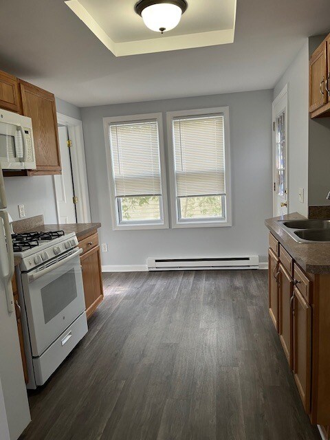 Building Photo - 49 Highland Ave