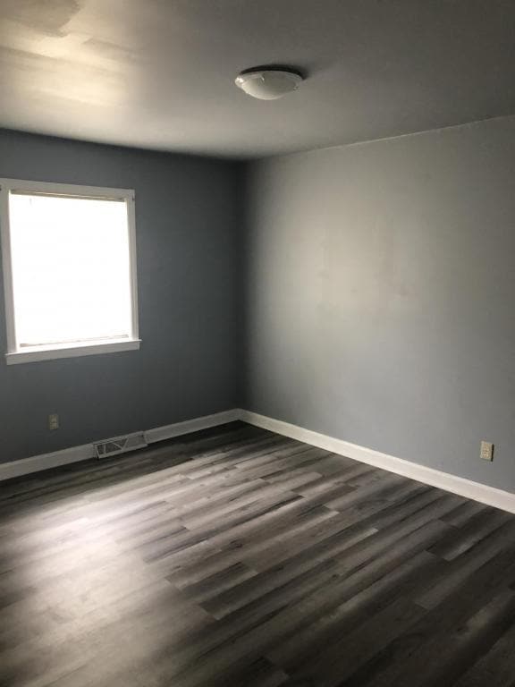 Building Photo - 4019 Laurinburg Rd