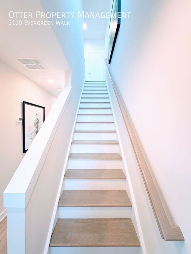 Building Photo - 3110 Evergreen Walk