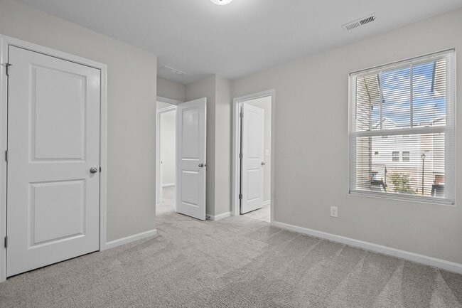 Building Photo - 1606 Clayfire Dr.