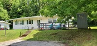 Building Photo - Finleyville Ranch Home in Country Setting