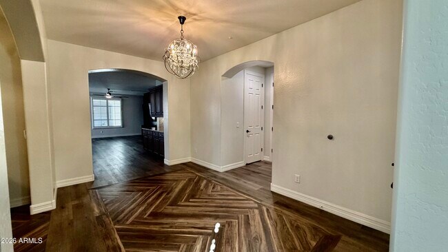 Building Photo - 1777 W Ocotillo Rd