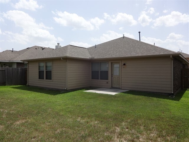 Building Photo - 28606 Lockeridge Farms Dr