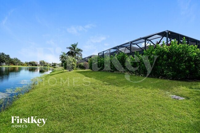 Building Photo - 8233 Silver Birch Way
