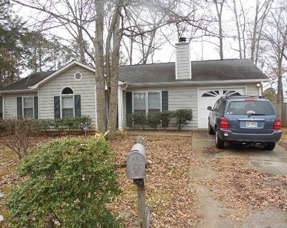 Building Photo - 145 Sterling Dr