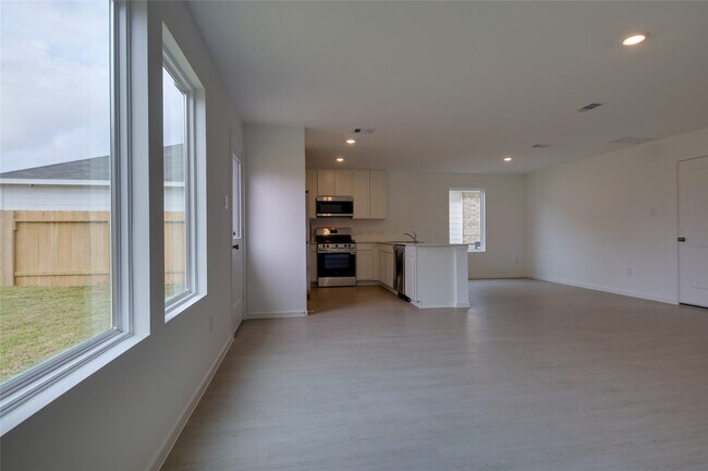 Building Photo - 10915 Tawny Rdg Dr