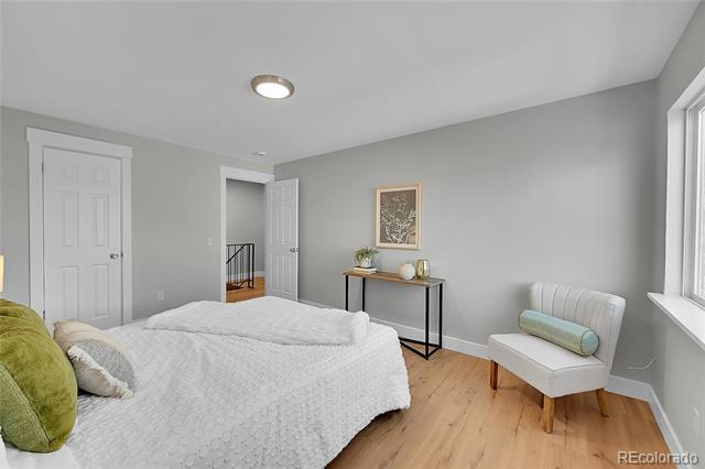 Building Photo - 7700 W Glasgow Pl