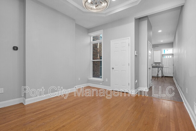 Building Photo - 2534 McCulloh St
