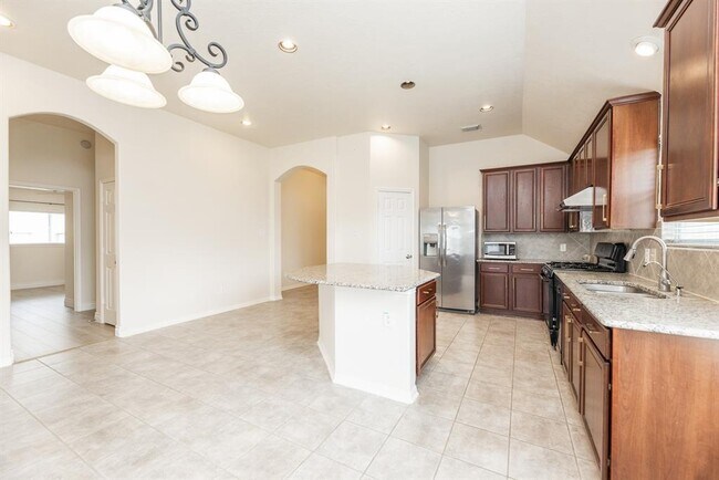 Building Photo - 19234 Mustang Pointe Ln