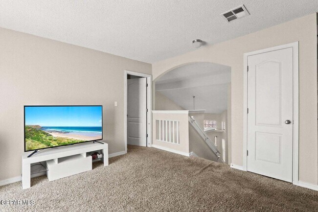 Building Photo - 3621 Tierra Bahia Dr