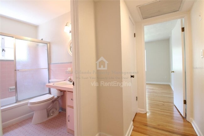 Building Photo - 1639 Oakmont Ln