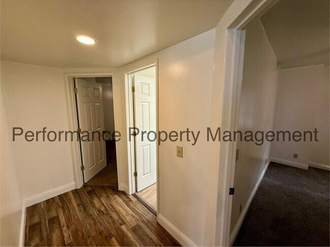 Building Photo - Stunning 3 Bed/2 Bath NW Bakersfield Ranch Home w/ Pool, Solar & $0 Deposit Option