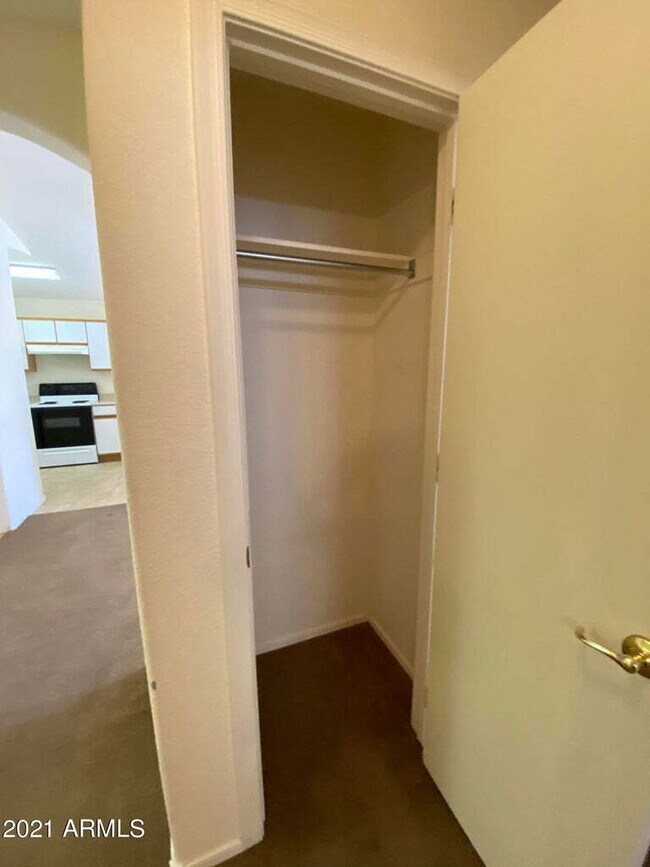 Building Photo - 1461 E La Costa Dr