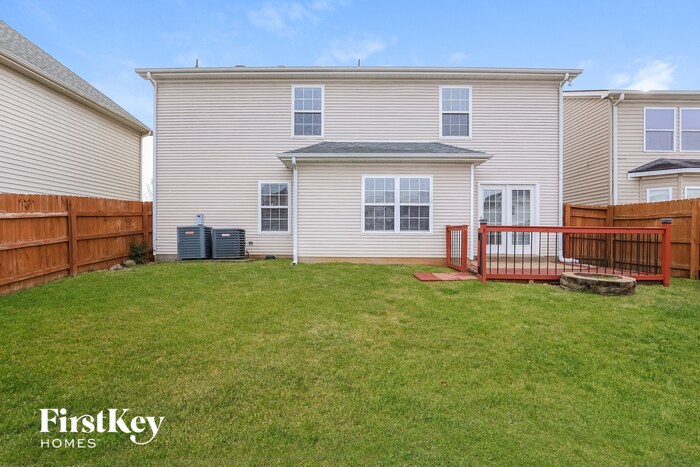 Building Photo - 1316 Sunray Dr