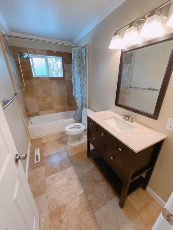 Building Photo - 1336 El Camino Dr