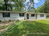 Building Photo - 1402 Dianne Dr