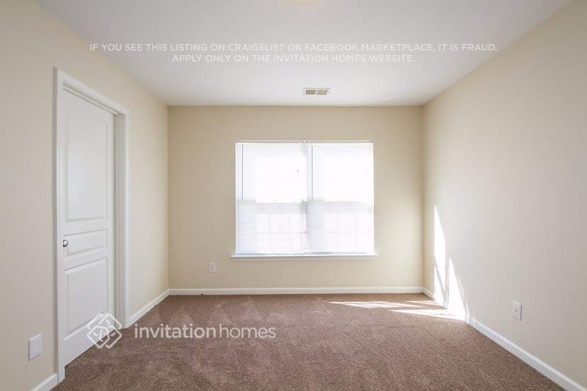 Building Photo - 3325 Glamorgan Ct