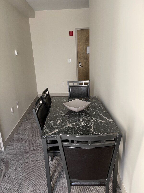 Building Photo - 1417 W9th St