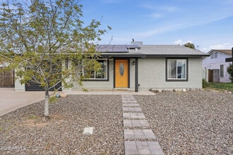 Building Photo - 1504 W Marlboro Dr