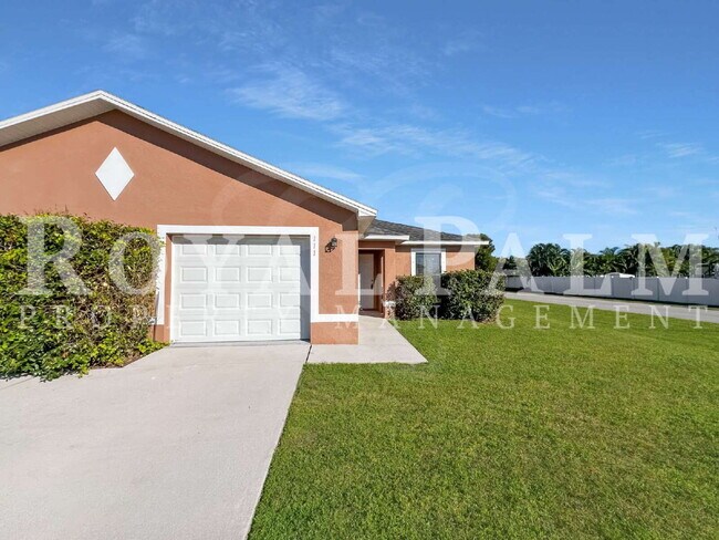 Building Photo - $500 Off | 3 Bed 2 Bath in Cape Coral — Curb Appeal. Fresh Style. Zero Hassle. Apply By March 30th.