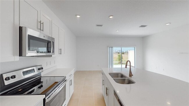 Building Photo - 2415 Paravane Wy