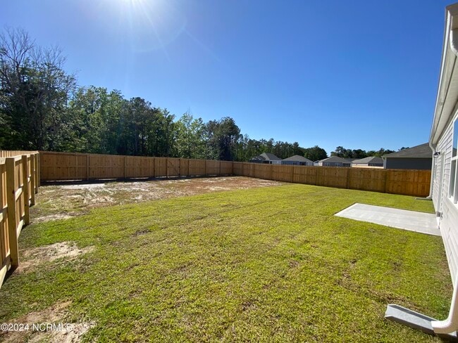 Building Photo - 2067 Bella Pt Dr