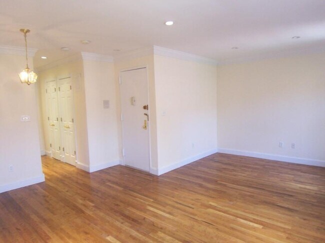 Building Photo - 0 bedroom in NEW YORK NY 10025
