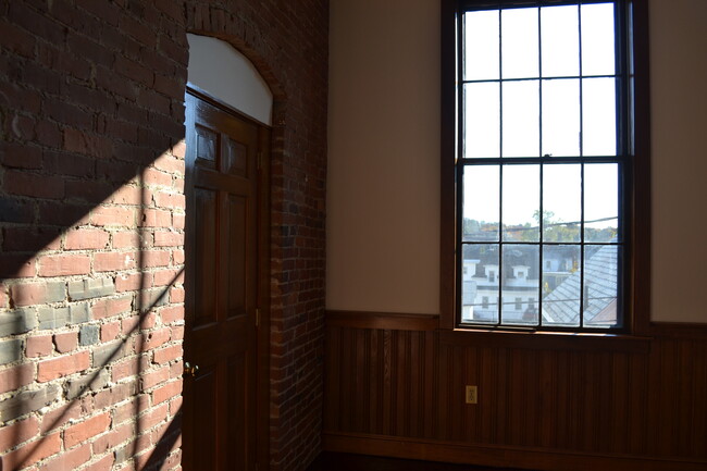 Building Photo - 20 Felton St