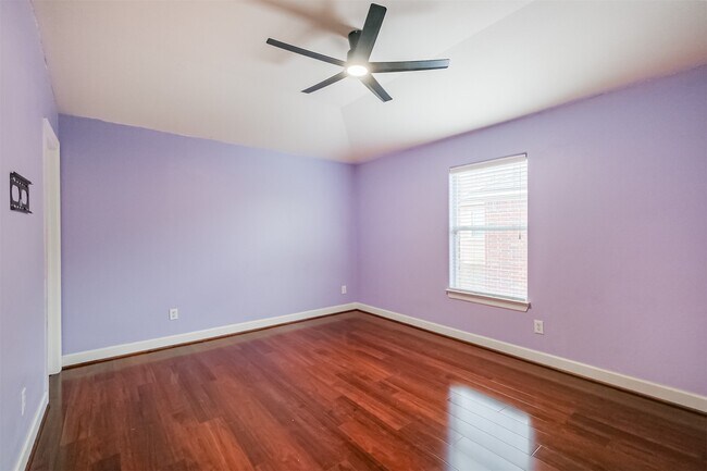 Building Photo - 25923 Celtic Terrace Dr