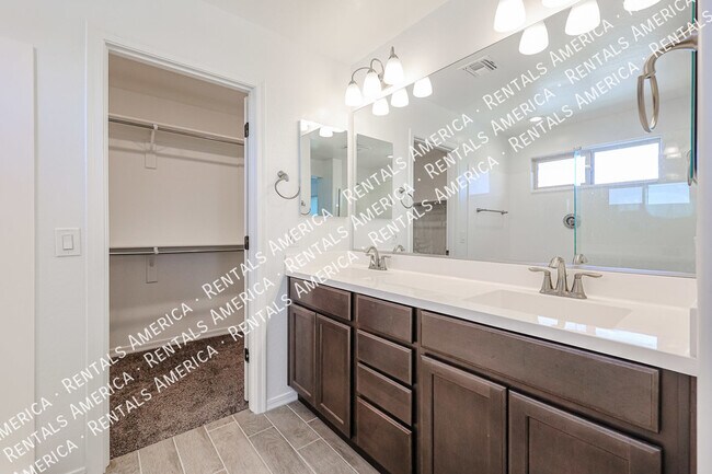 Building Photo - 14243 W Hackamore Dr.